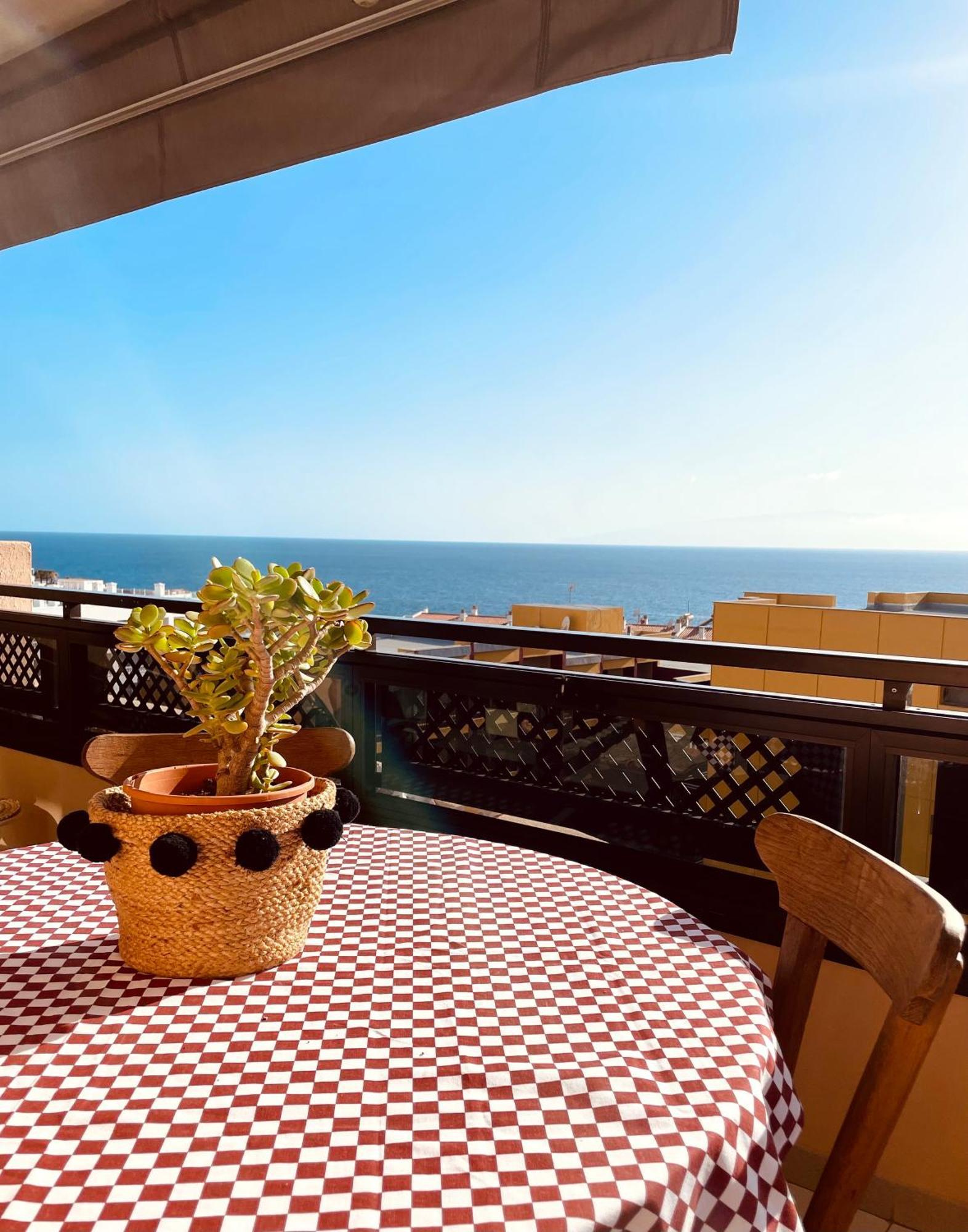Casa Hugo - Ocean View, Quiet Pool, Fibre Net, Los Gigantes Puerto de Santiago  Exterior foto