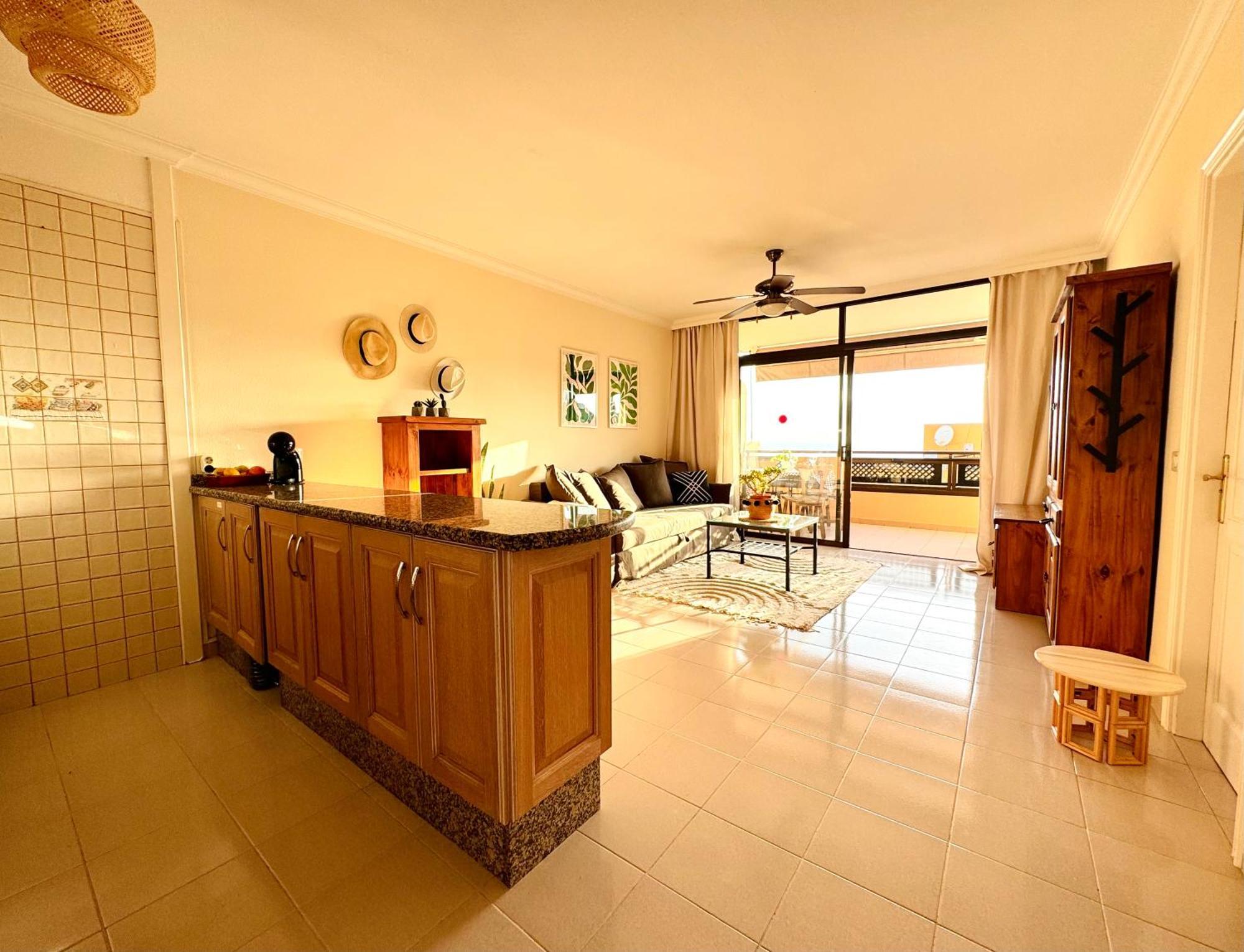 Casa Hugo - Ocean View, Quiet Pool, Fibre Net, Los Gigantes Puerto de Santiago  Exterior foto